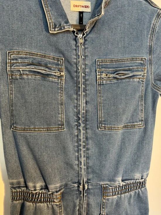 DRIFTWOOD Light Blue Denim Short-Sleeve Zip-Front Jacket - Picture 4 of 10